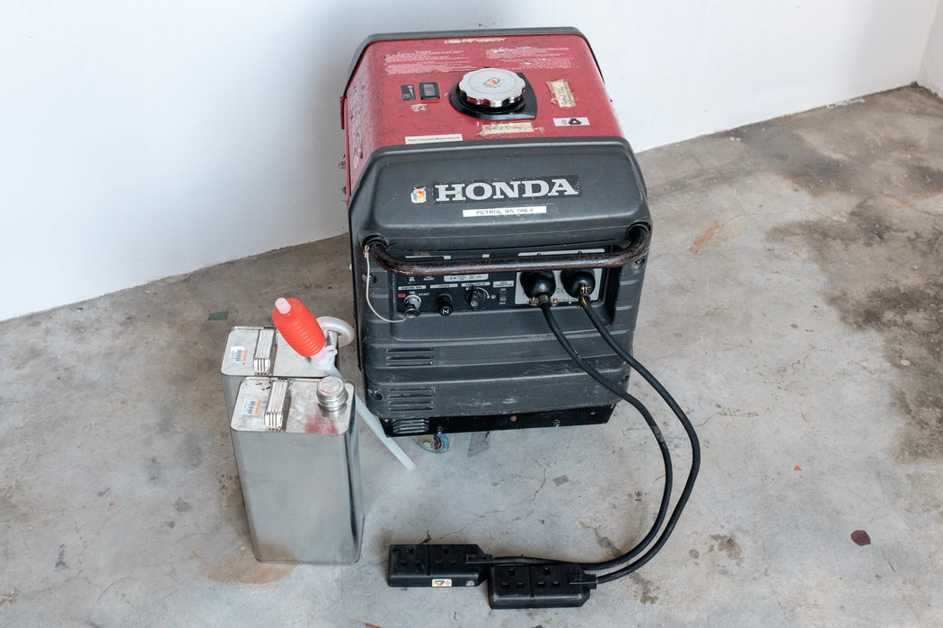 (Pre-Filled) Honda 3kW Silent Generator