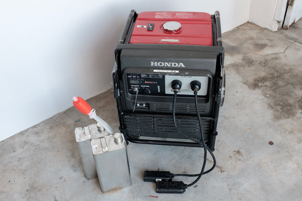 (Pre-Filled) Honda 6.5kW Silent Generator